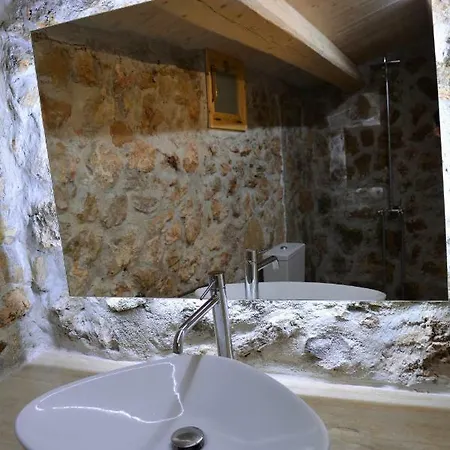 Holiday home Mmiriusa