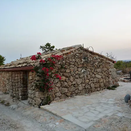 Holiday home Mmiriusa *